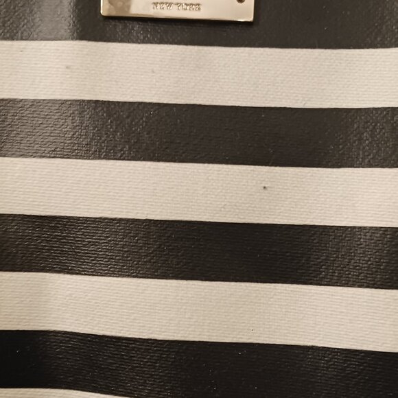 Kate Spade Splash Out Stripe Sunglasses Beach Tote - Picture 15 of 16